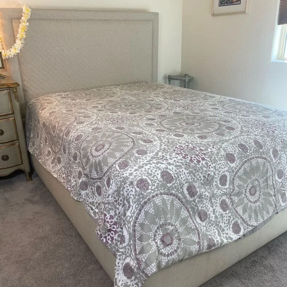 Floral Medallion Queen Duvet set  - Taupe and Mauve Queen